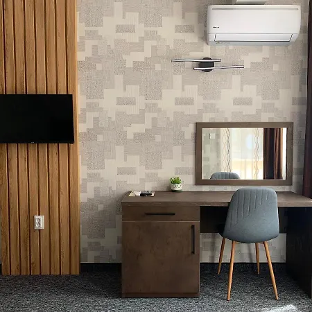 Hotel Trayana 3*