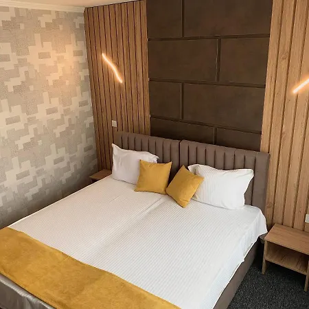 فندق Trayana ستارا زاغورا